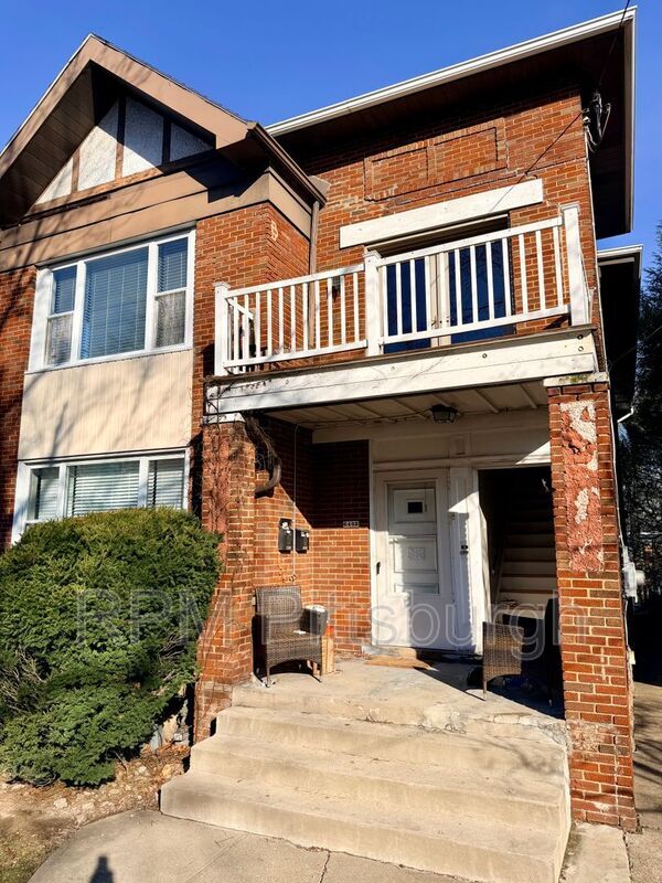 Building Photo - 6407 Bartlett St