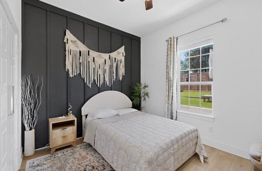 Building Photo - 3889 Sam Cir