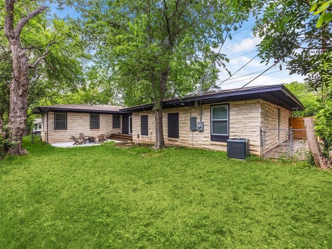 Building Photo - 5807 Shoalwood Ave