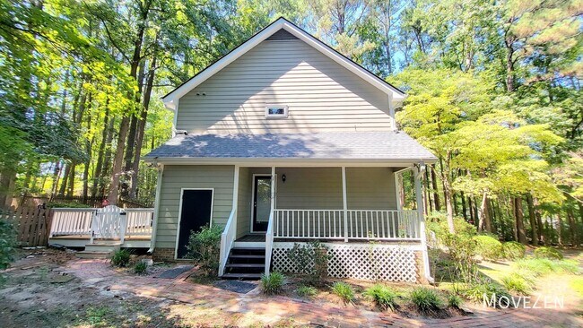 Building Photo - 1407 Hall Blvd