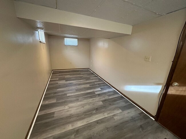 Building Photo - Coming Soon: 3-Bed, 2-Bath Home with Finished Basement