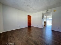 Building Photo - 987 E Del Mar Blvd