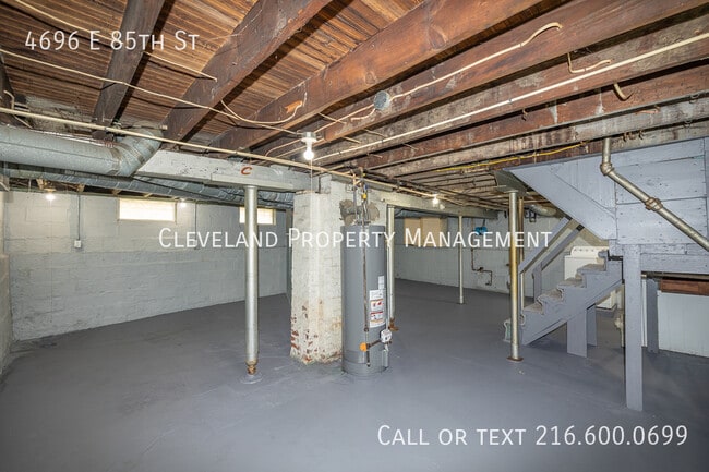 Building Photo - 4696 E 85th St