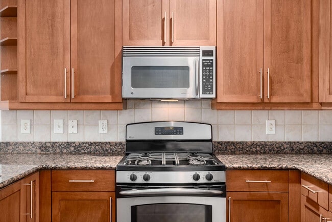 Building Photo - 1055 Piedmont Ave NE