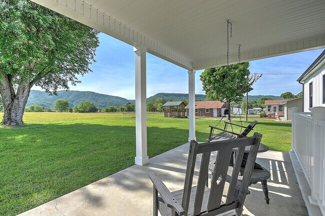 Building Photo - Updated and restored Original Farm House Style