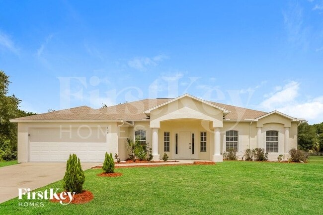 Building Photo - 820 Poinsettia Ave