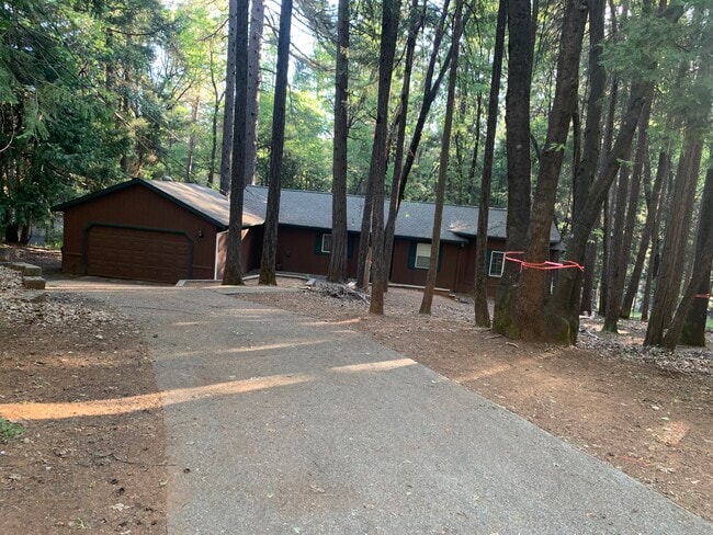 Building Photo - 6337 Amherst Way