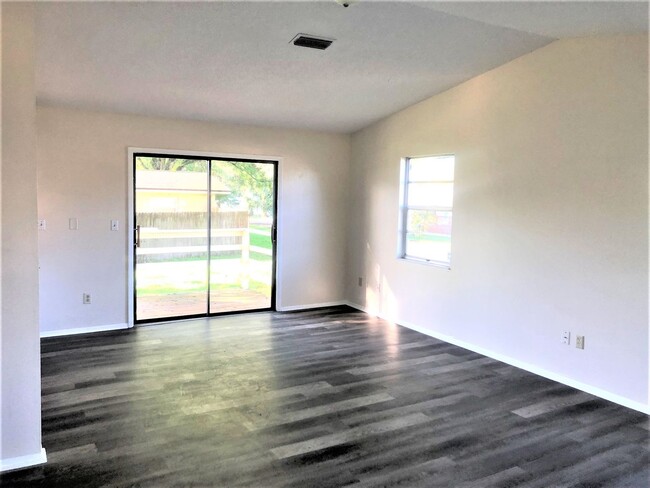 Primary Photo - 3BR/2BA Home w/ a Deck!! NO APPLICATION FEE!