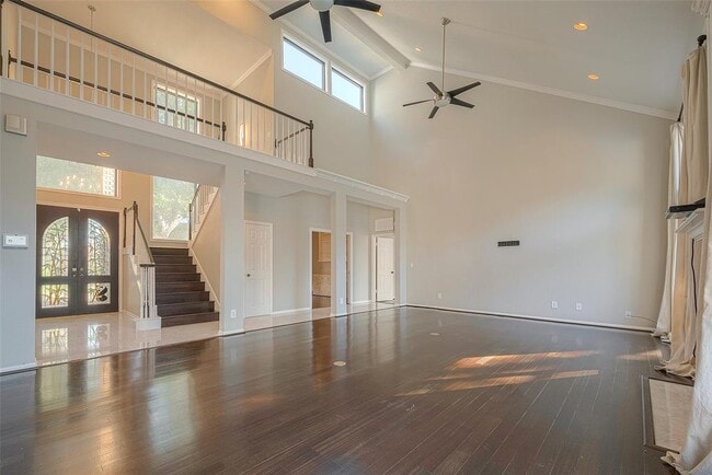 Building Photo - 15714 Sylvan Lake Dr