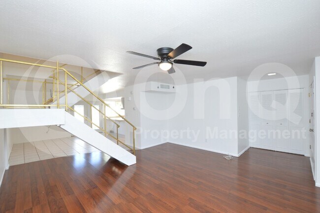 Building Photo - 4028 N Granite Reef Rd