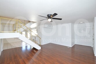 Building Photo - 4028 N Granite Reef Rd