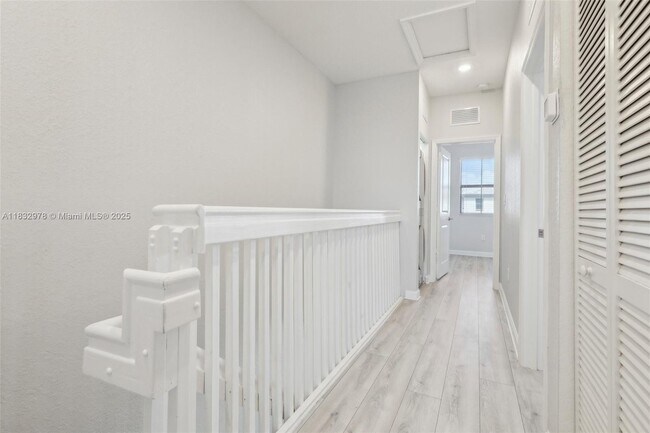 Building Photo - 28625 SW 132nd Ct