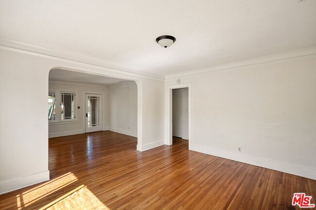 Building Photo - 1320 Eagle Vista Dr