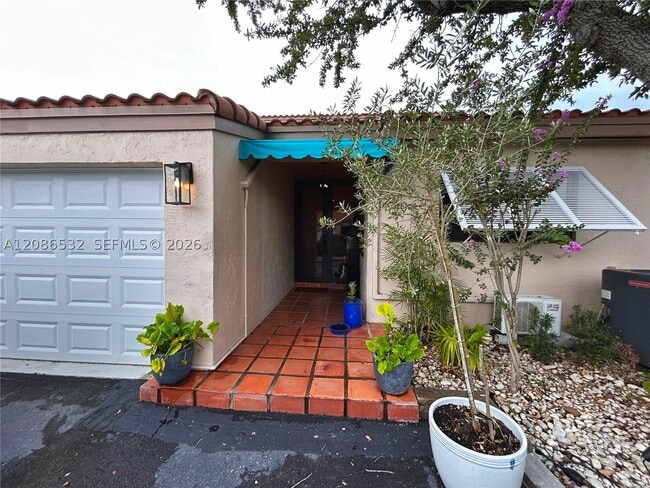 Building Photo - 14740 Balgowan Rd
