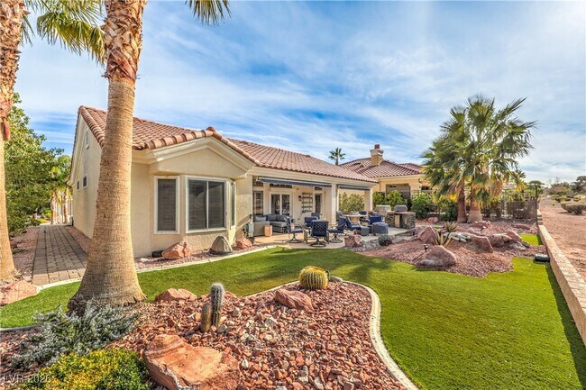 Building Photo - 2701 Spalding Dr