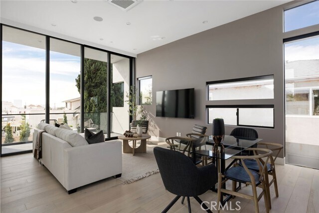 Building Photo - 3620 Ellsworth St