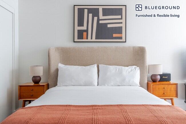 Building Photo - 238 13th St