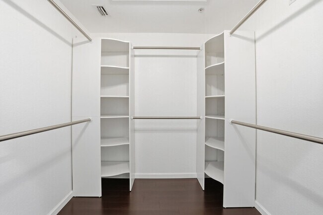 Building Photo - 7820 Clemson St