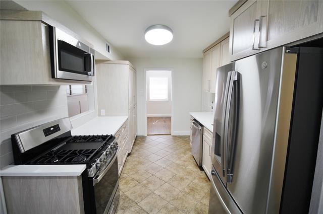 Building Photo - 1309 Cochise Dr