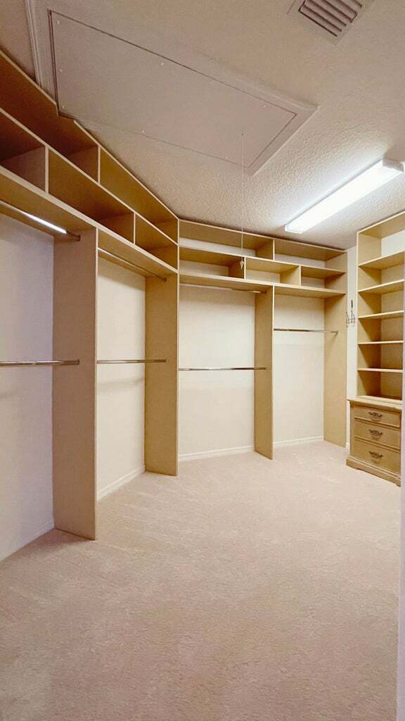 Building Photo - 9843 Vía Amati