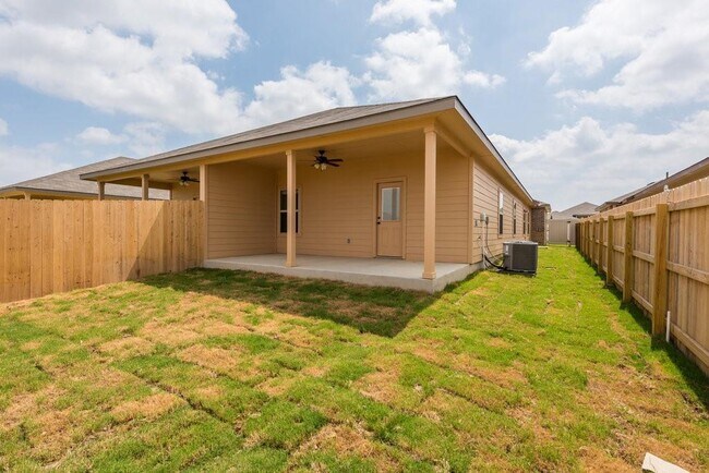 Building Photo - 491 Jack Rabbit Ln
