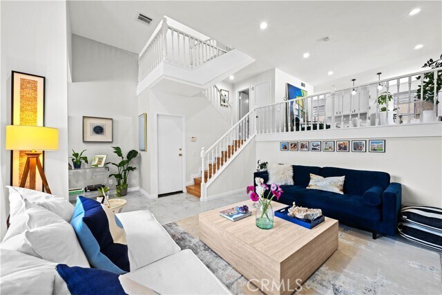 Building Photo - 2450 E Del Mar Blvd