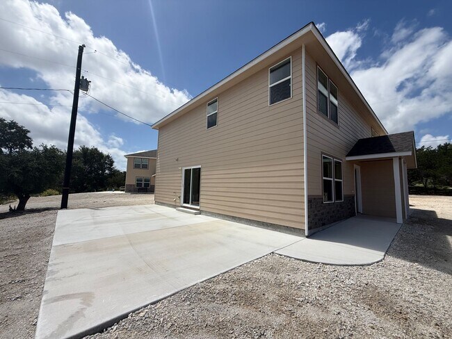 Building Photo - MAKAYLA DR - 1008/ 1010