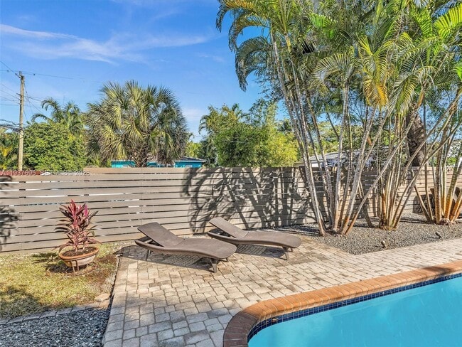 Building Photo - 1731 NW 7th Terrace