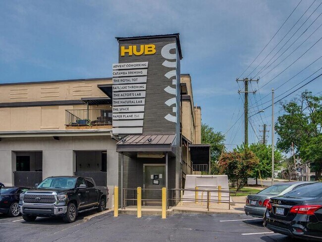 Building Photo - 1310 N Davidson St