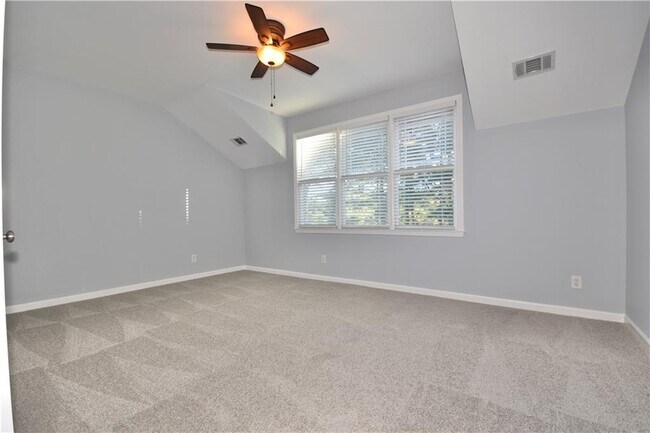 Building Photo - 119 Market Ln
