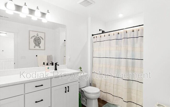 Building Photo - 127 N 4450 W