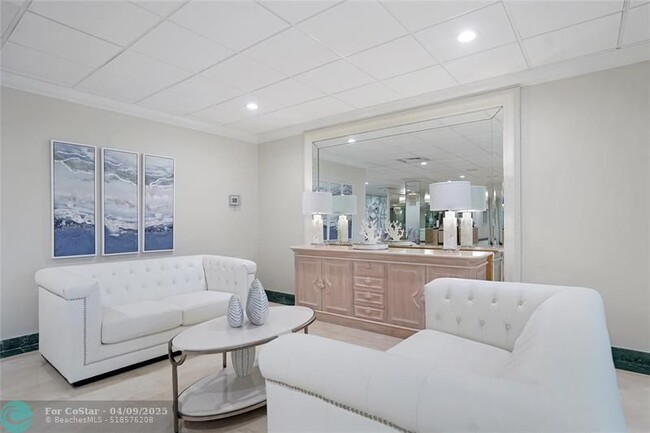 Building Photo - 3900 Galt Ocean Dr