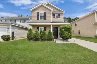 Building Photo - Modern 4 Bedroom South Savannah Home with ...