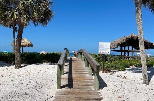 Building Photo - 1300 Gulf Shore Blvd N