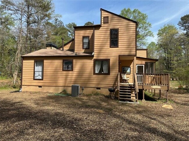 Building Photo - 2915 Creek Park Dr