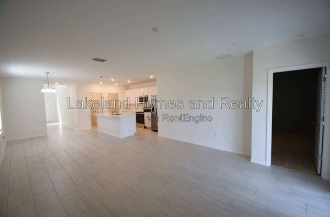 Building Photo - 4060 Radiant Mountain Dr