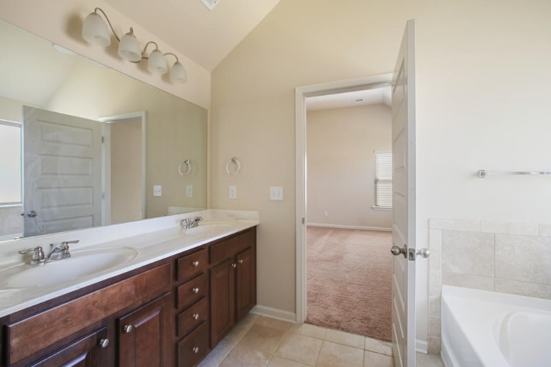 Building Photo - 774 Kallispel Ct