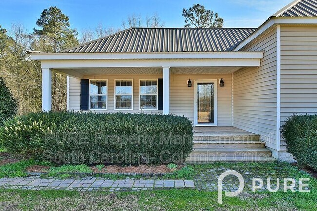 Building Photo - 5674 Duncan Rd