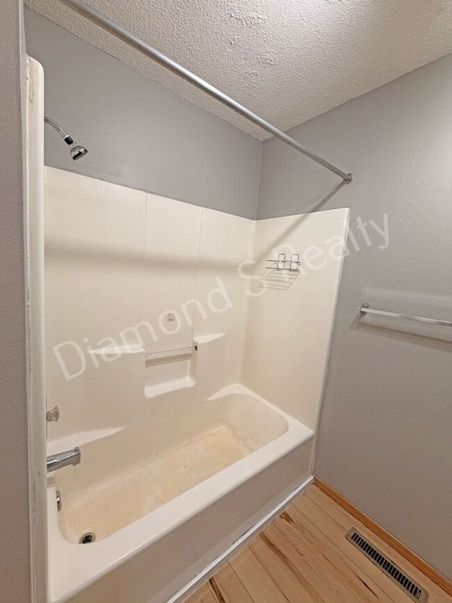 Building Photo - 1505 W Rainey St