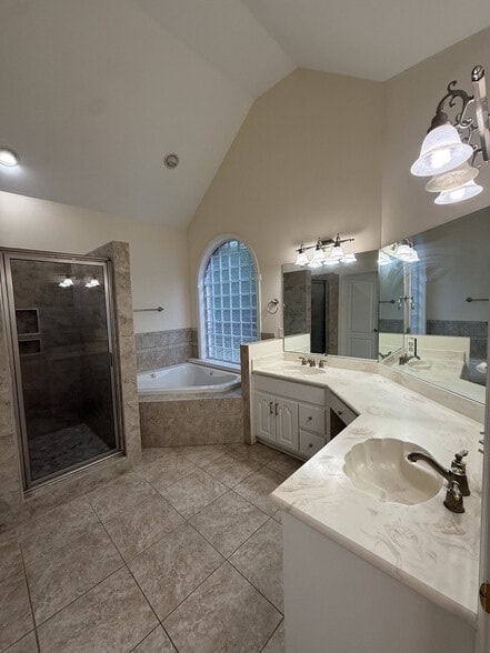 Master Bath - 116 Augusta National