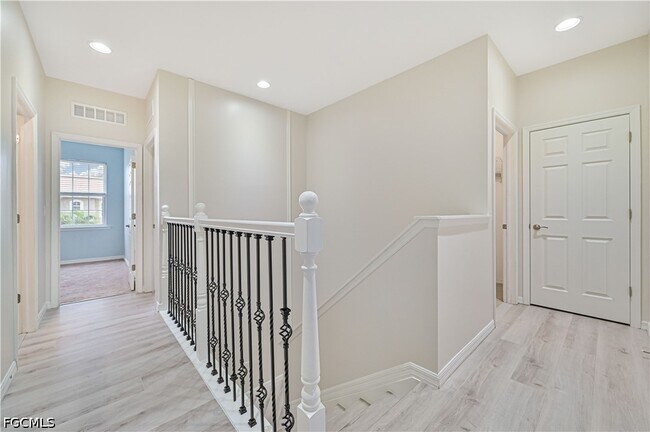 Building Photo - 3755 Tilbor Circle