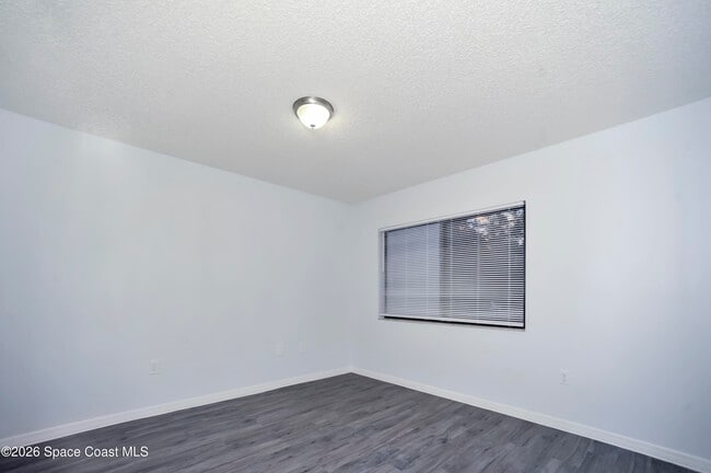 Building Photo - 3165 South St