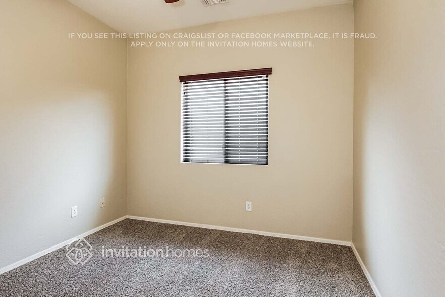 Building Photo - 11737 W Madison St