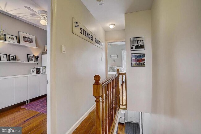 Building Photo - 2735 Reno St