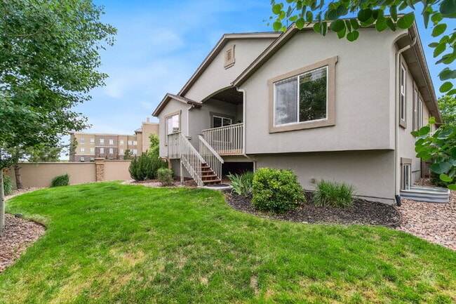 Building Photo - Stylish Cordera Ranch with Finished Basement, Gourmet Kitchen, and Ideal D20 Location