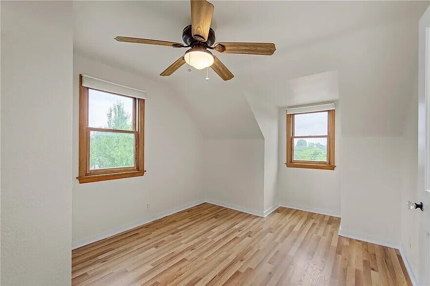 Bedroom 3 - 20 Locust Ln
