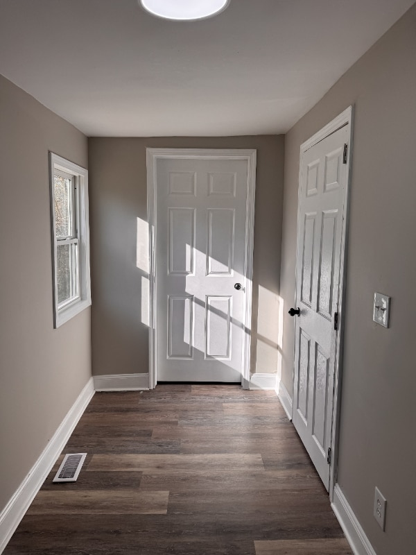 Building Photo - 541 W Auburn Ave