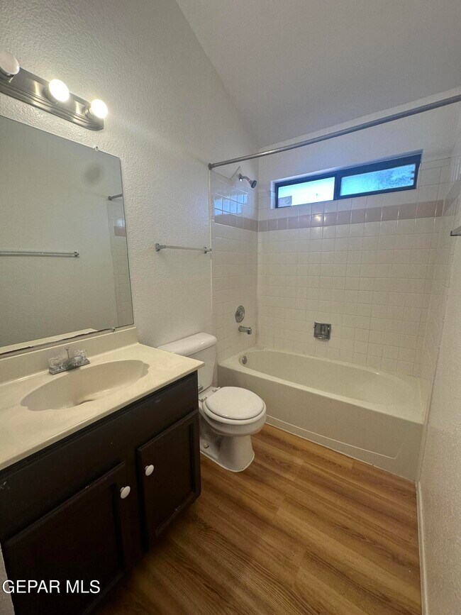 Building Photo - 7324 Canyon Run Dr