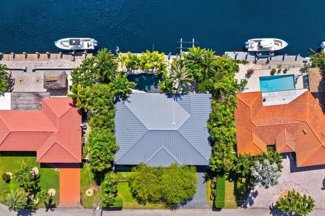 Building Photo - 940 Greenbriar Dr