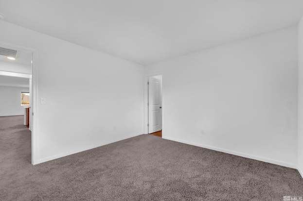 Building Photo - 698 Valmy Dr
